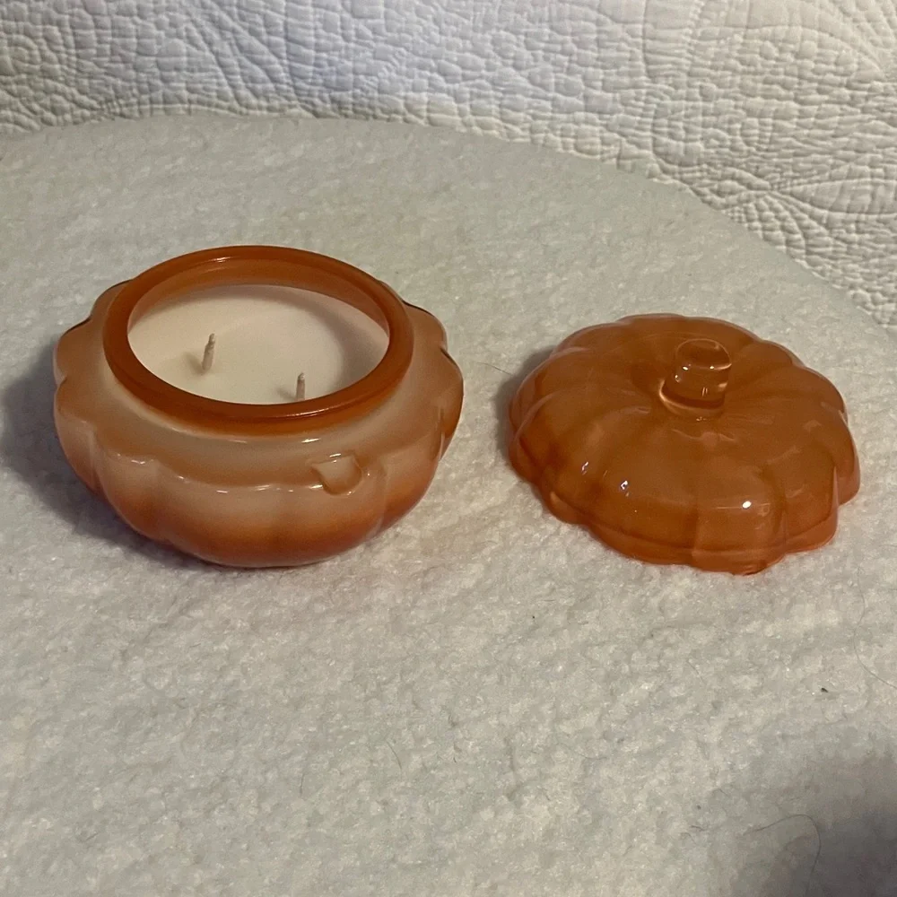 Target charming orange